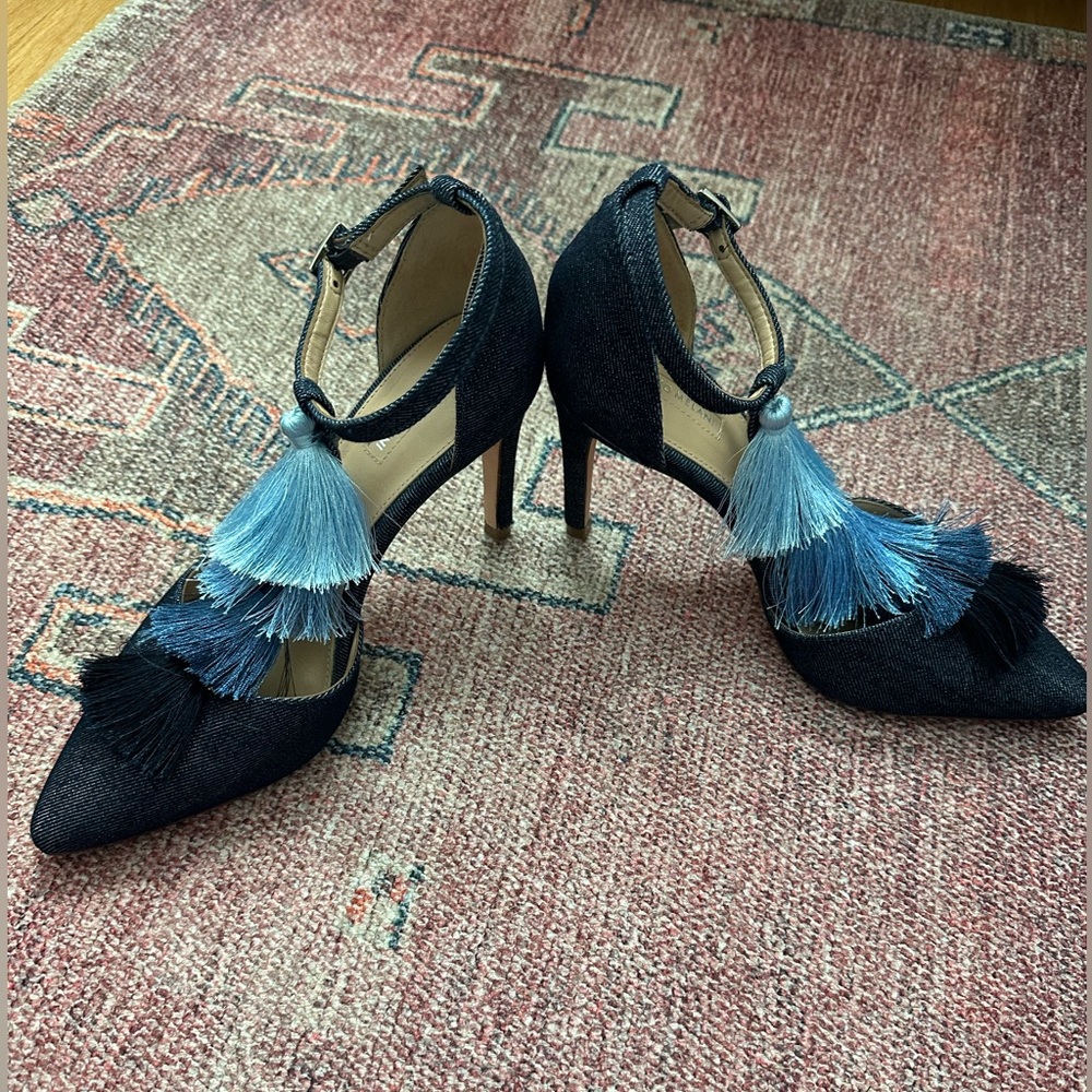ANTONIO MELANI Navy Denim Pointed-Toe Heels with Blue Ombre Tassels - Picture 3 of 6